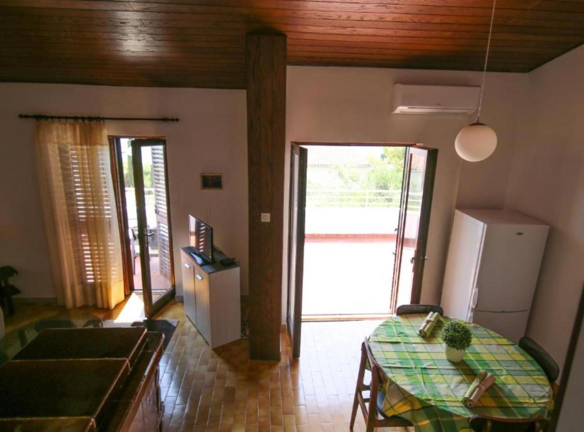 Apartment Darmy Трогір Екстер'єр фото