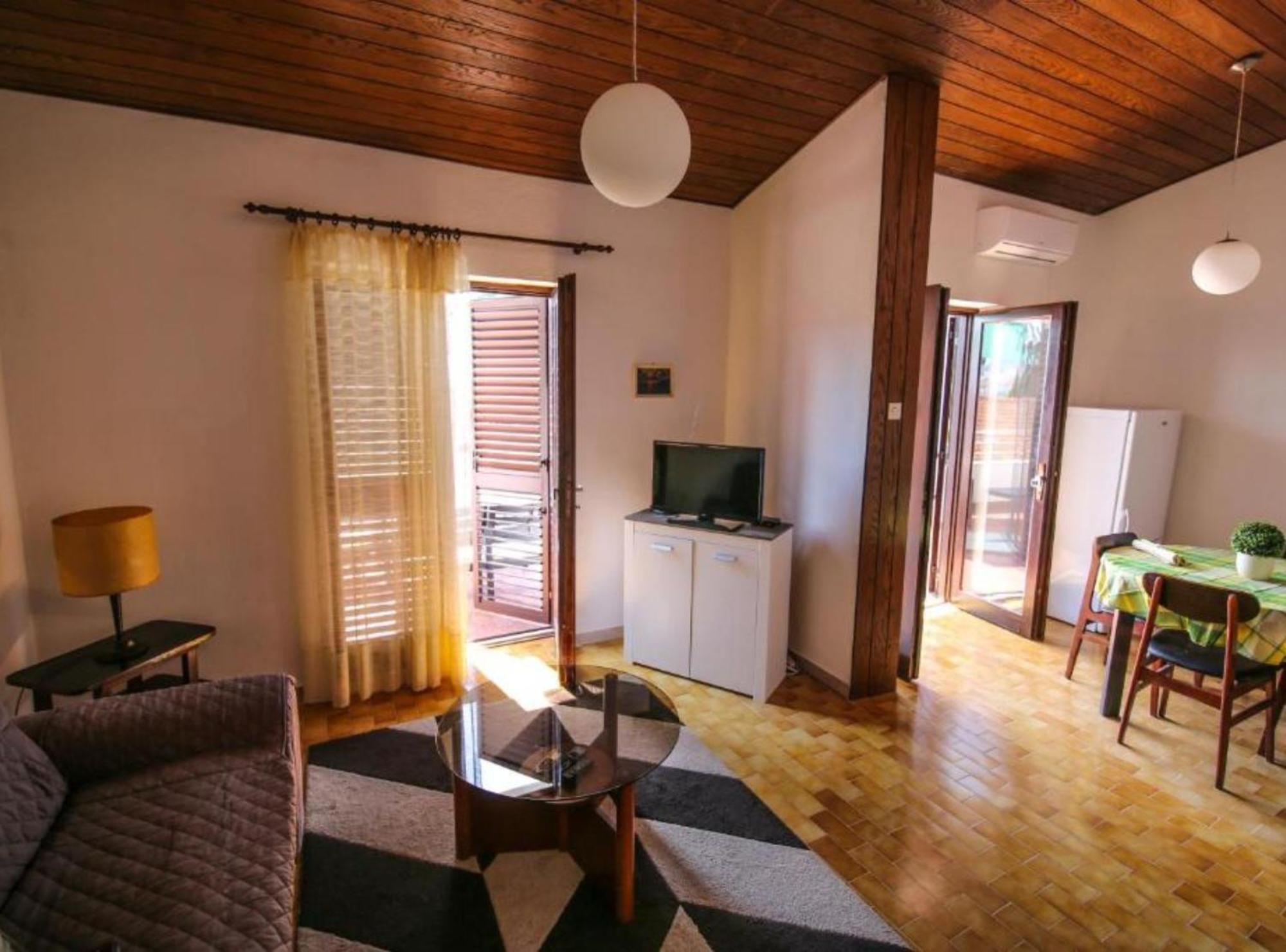 Apartment Darmy Трогір Екстер'єр фото